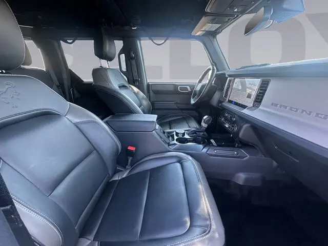 2025 Ford Bronco - $48,700