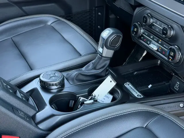 2026 Ford Bronco - $49,600