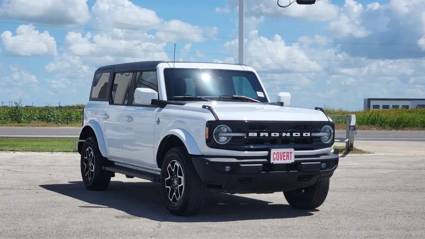 2024 Ford Bronco Outer Banks