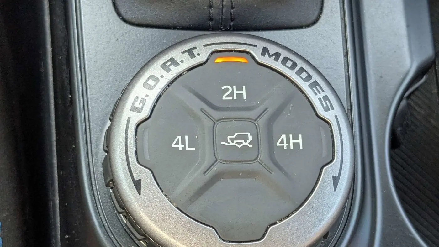 2024 Ford Bronco Outer Banks