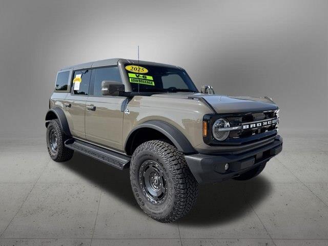 2025 Ford Bronco - $53,400