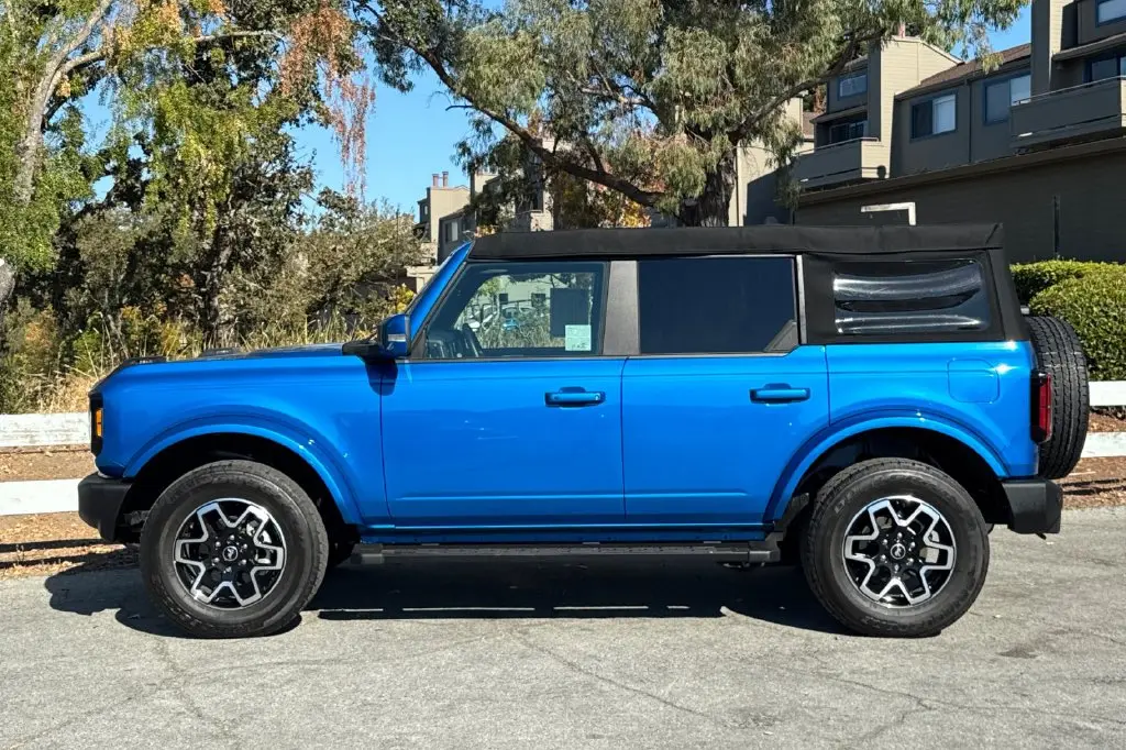 2024 Ford Bronco - $40,941
