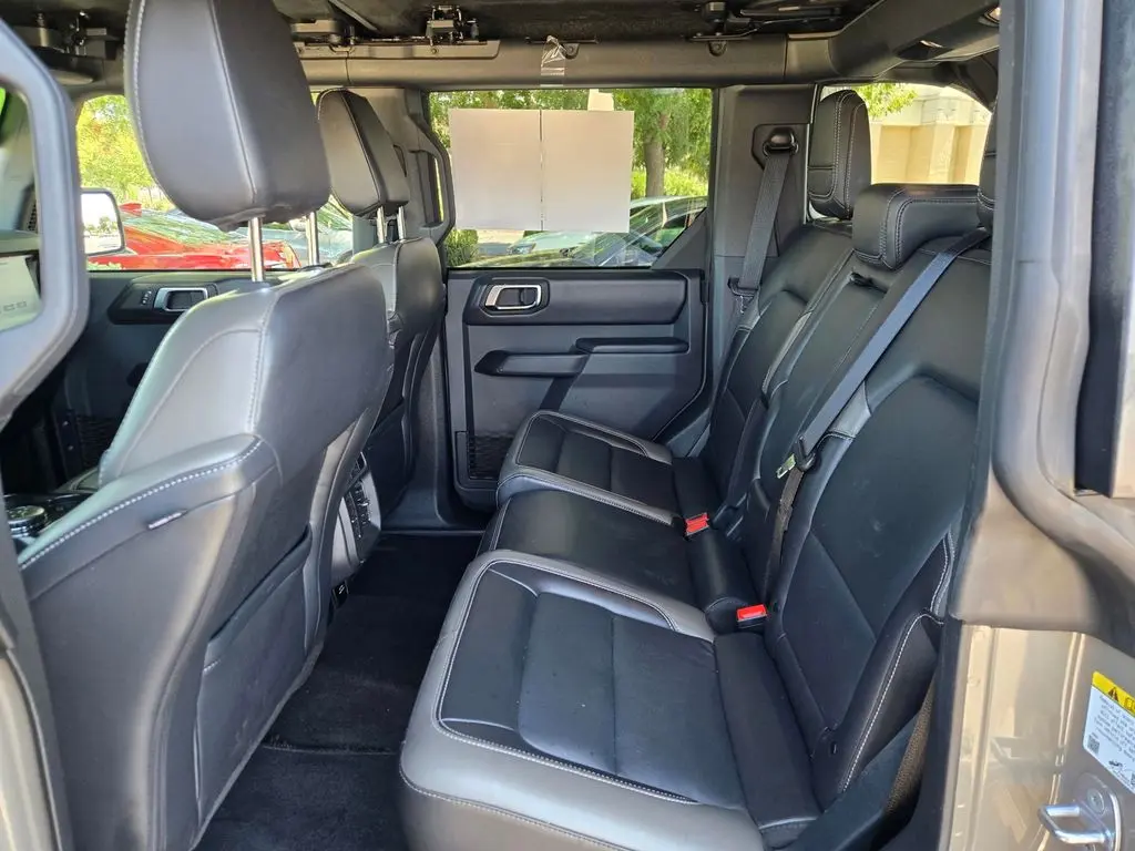 2025 Ford Bronco - $42,898
