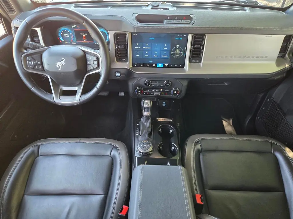 2025 Ford Bronco - $42,898