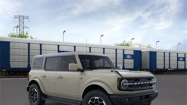 2025 Ford Bronco Outer Banks