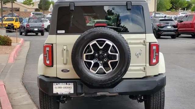 2025 Ford Bronco Outer Banks