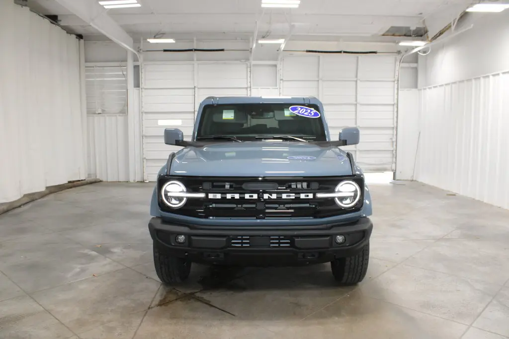 2025 Ford Bronco - $48,188
