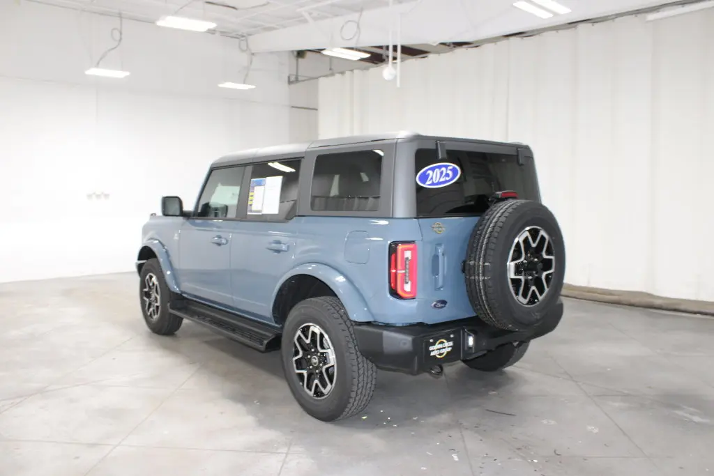 2025 Ford Bronco - $48,188