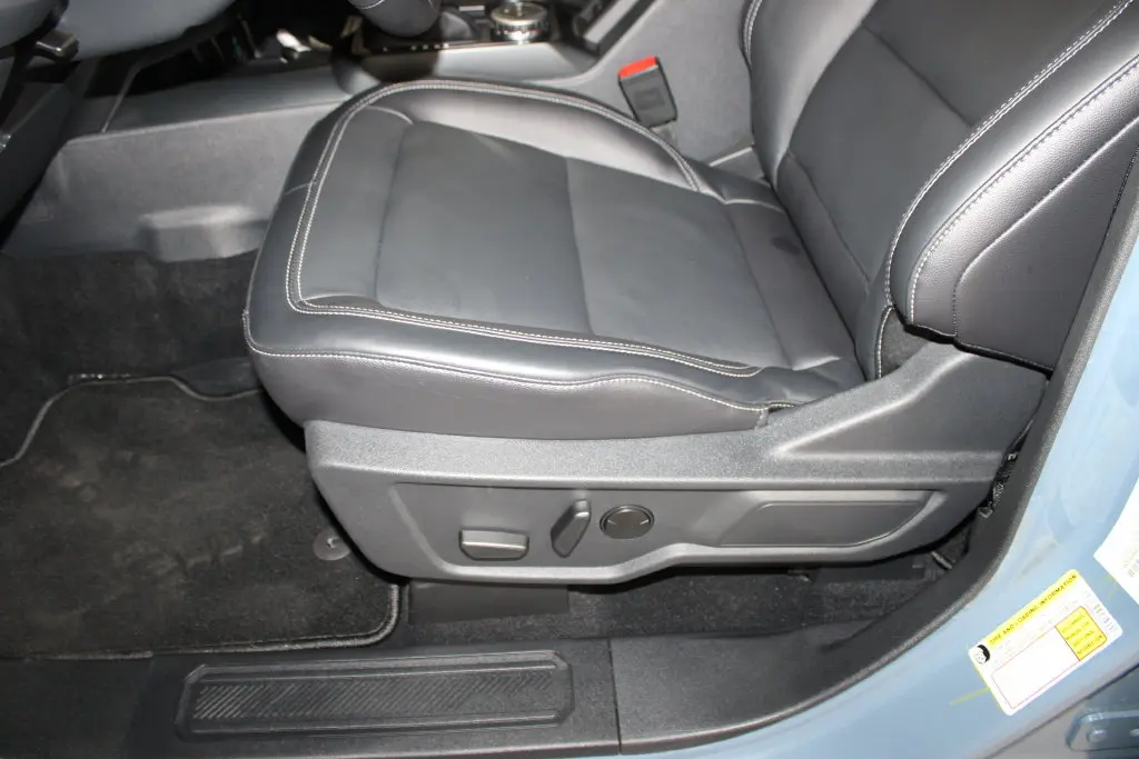 2025 Ford Bronco - $48,188