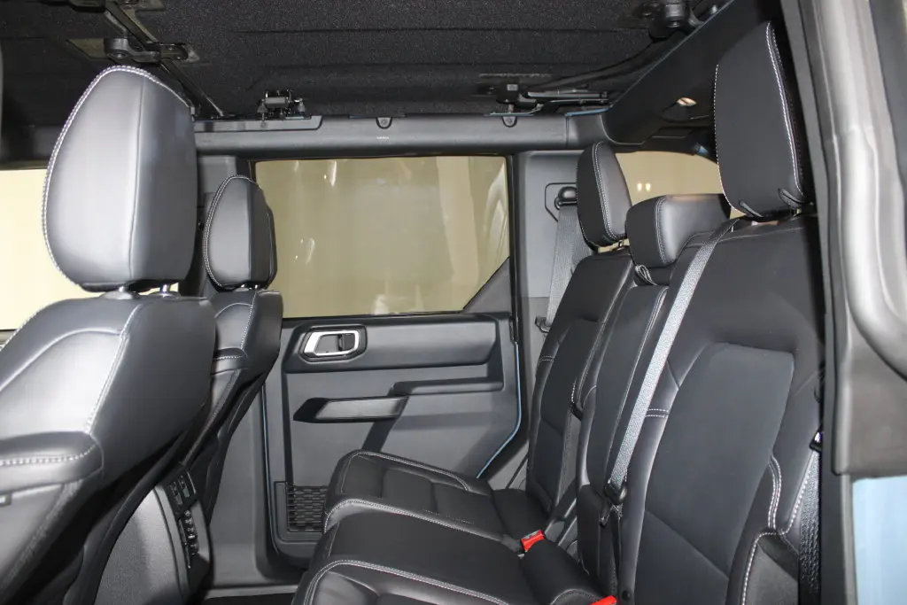 2025 Ford Bronco - $48,188