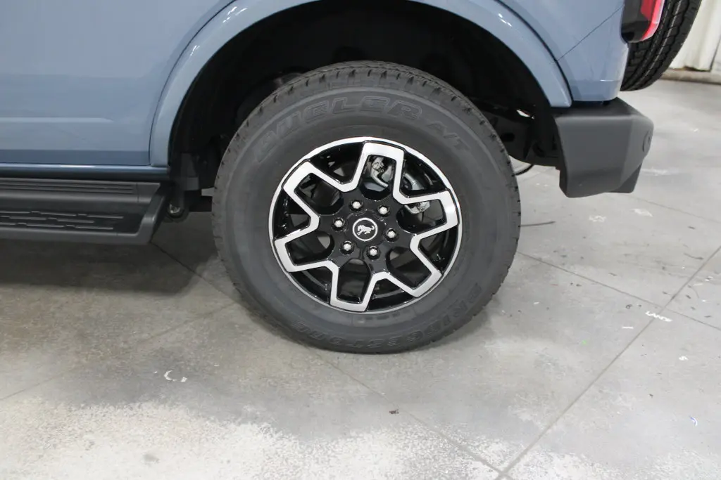 2025 Ford Bronco - $48,188