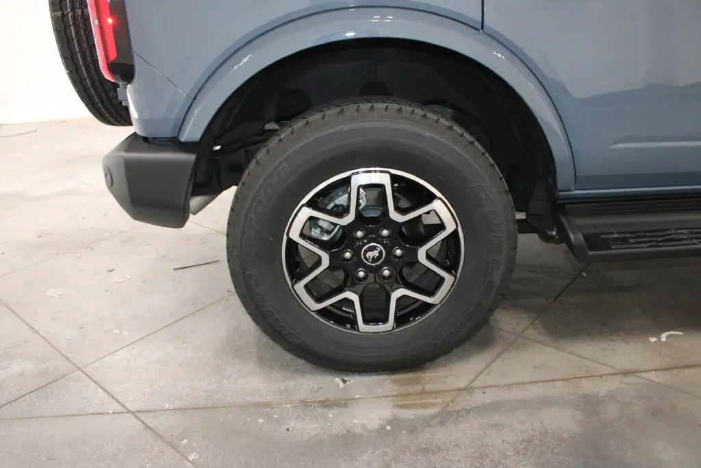 2025 Ford Bronco - $48,188