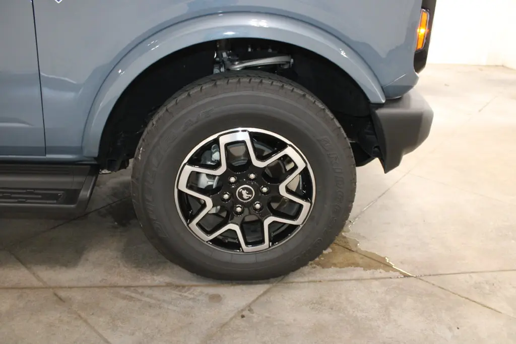 2025 Ford Bronco - $48,188