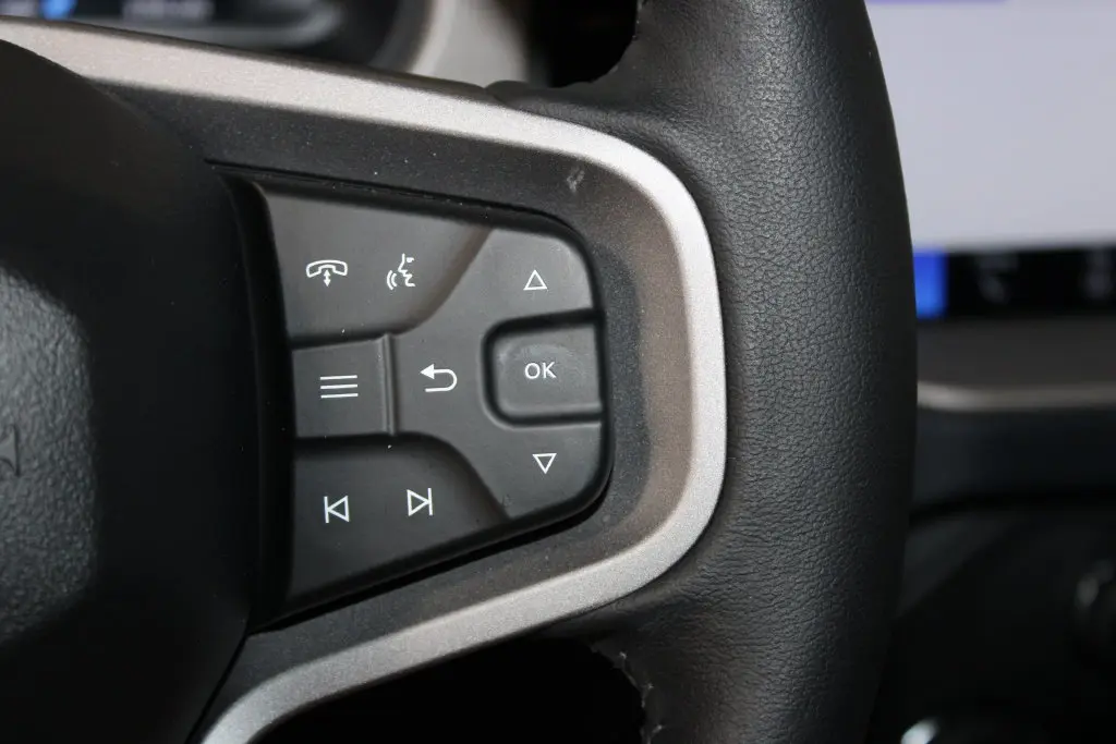 2025 Ford Bronco - $48,188