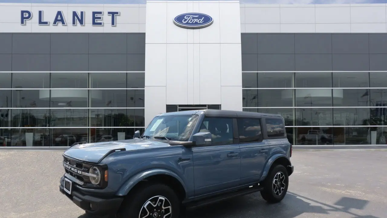 Preowned 2024 Ford Bronco Outer Banks for Sale
