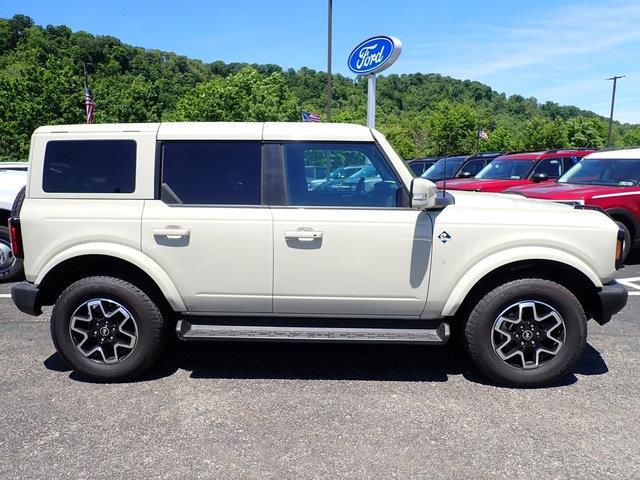 2025 Ford Bronco - $48,073