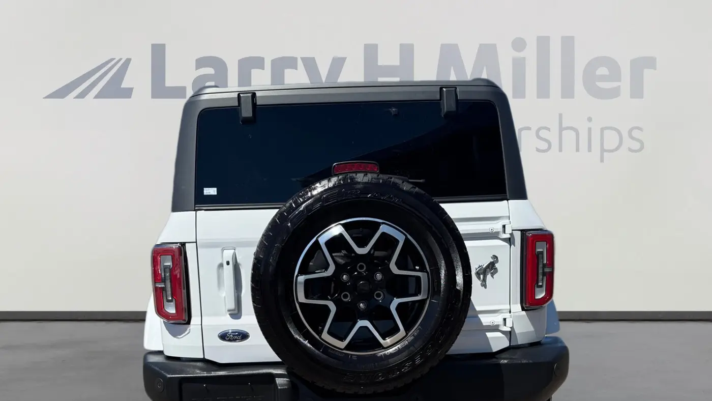 2025 Ford Bronco Outer Banks