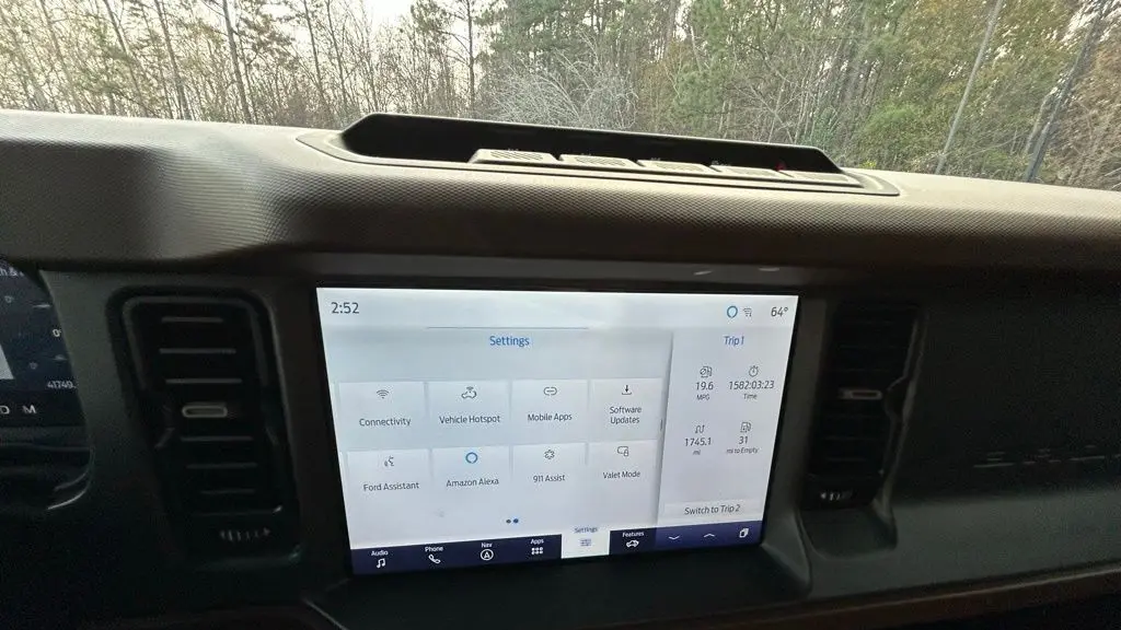 2024 Ford Bronco Outer Banks