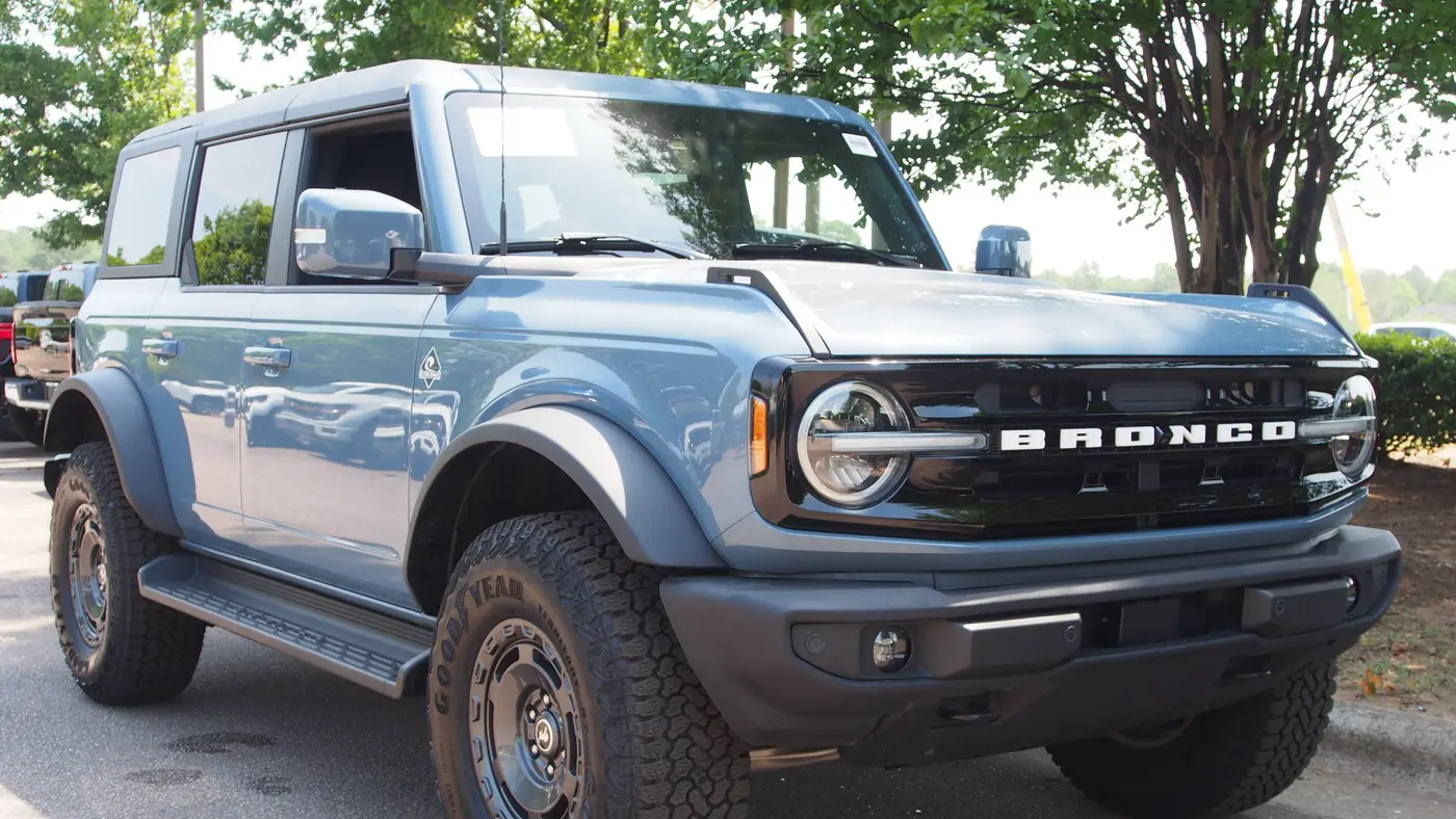 Preowned 2025 Ford Bronco Outer Banks for Sale