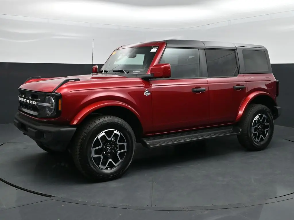 2026 Ford Bronco - $54,898