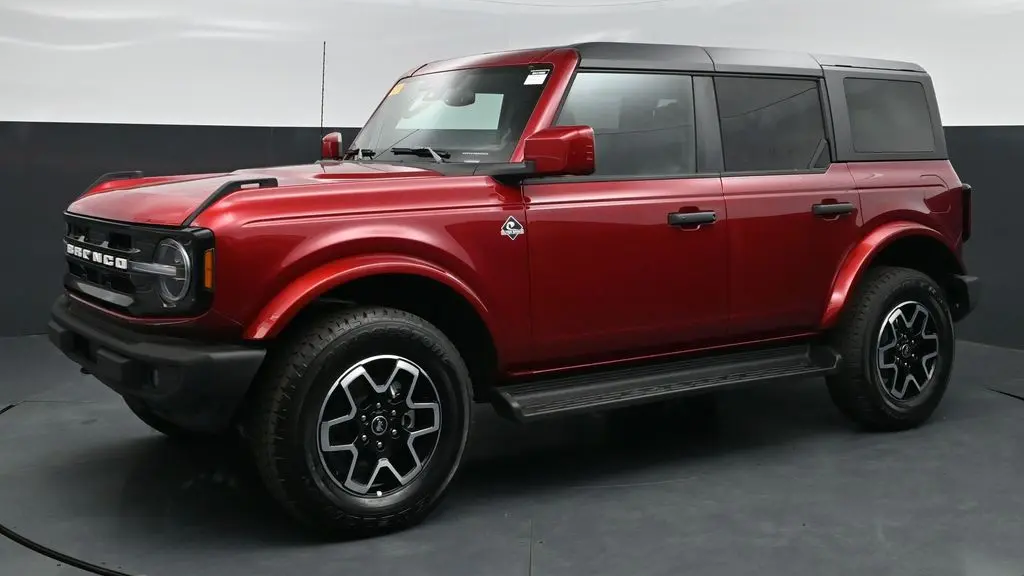 Preowned 2026 Ford Bronco Outer Banks for Sale