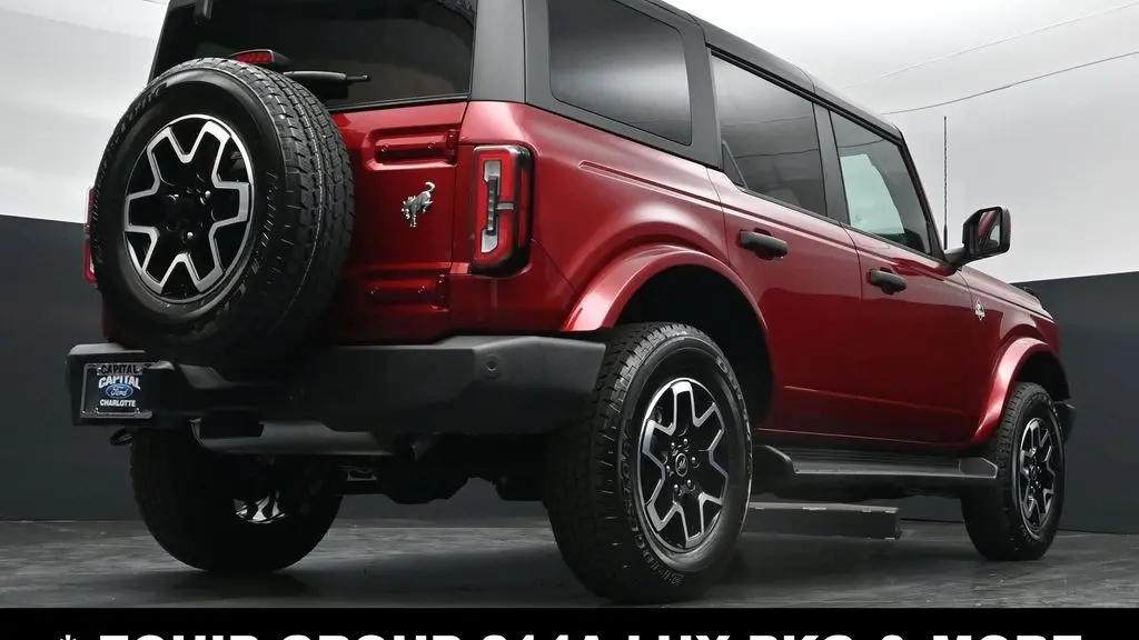 2026 Ford Bronco Outer Banks