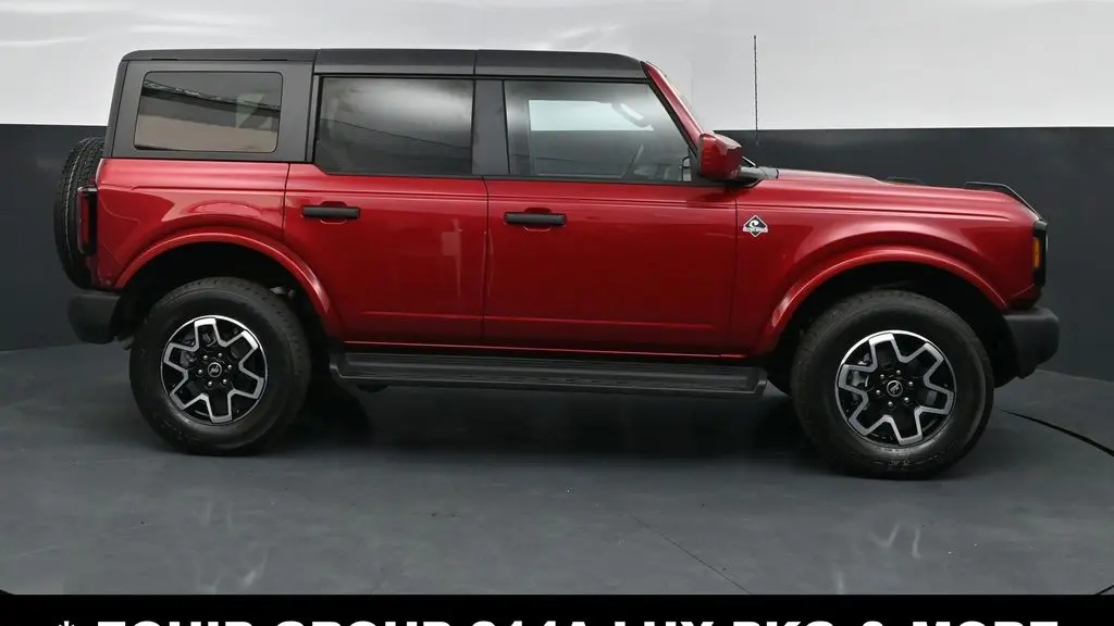 2026 Ford Bronco Outer Banks