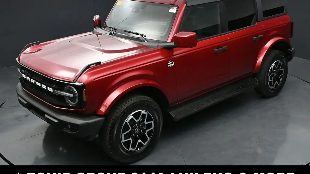 2026 Ford Bronco Outer Banks