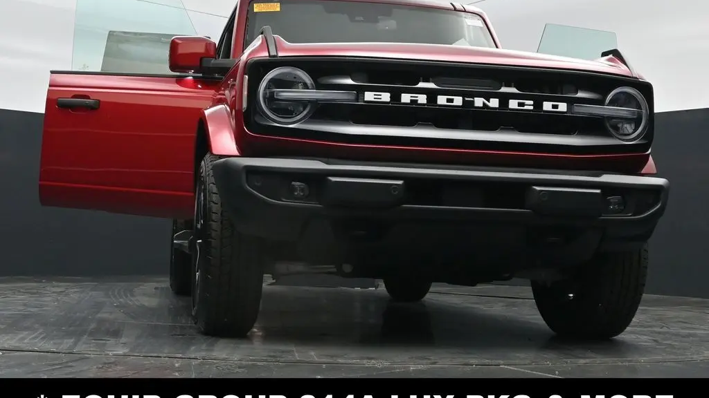 2026 Ford Bronco Outer Banks