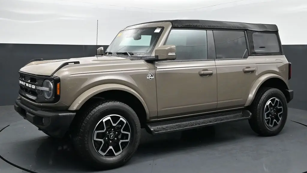 Preowned 2025 Ford Bronco Outer Banks for Sale