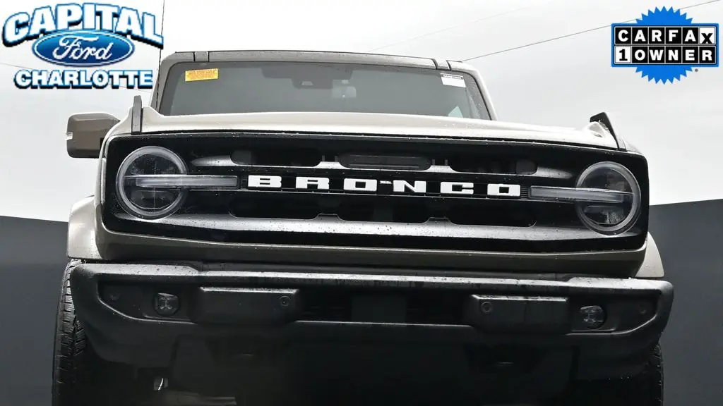 2025 Ford Bronco Outer Banks