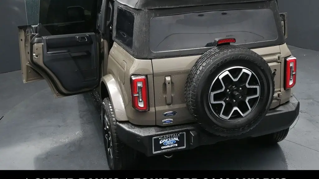 2025 Ford Bronco Outer Banks