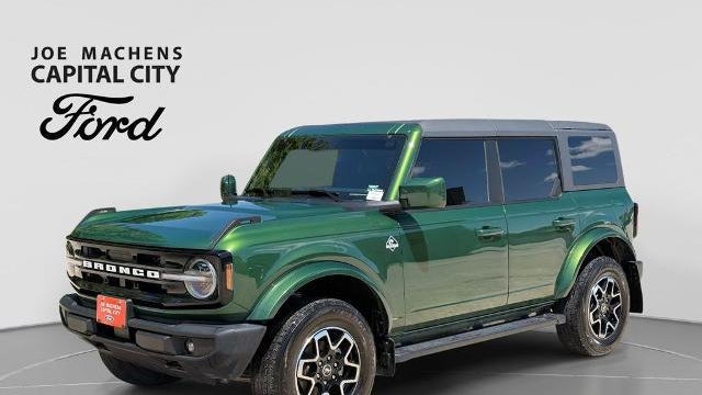 2024 Ford Bronco Outer Banks