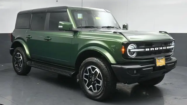 Preowned 2025 Ford Bronco Outer Banks for Sale