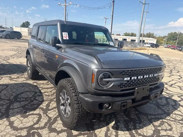 2025 Ford Bronco - $50,262