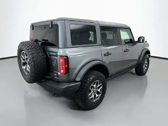2025 Ford Bronco - $49,907