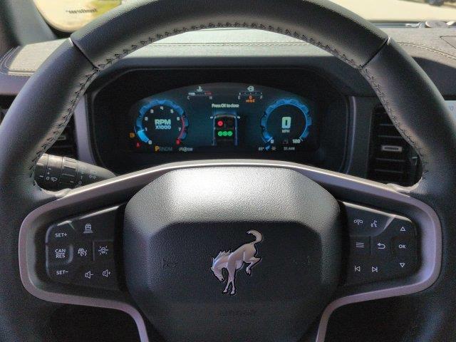 2025 Ford Bronco - $54,900