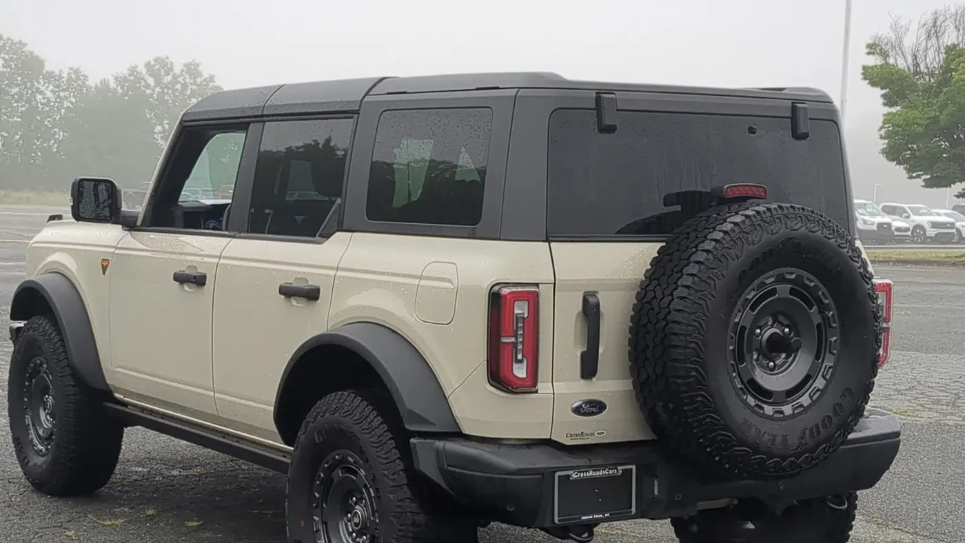 2025 Ford Bronco Badlands