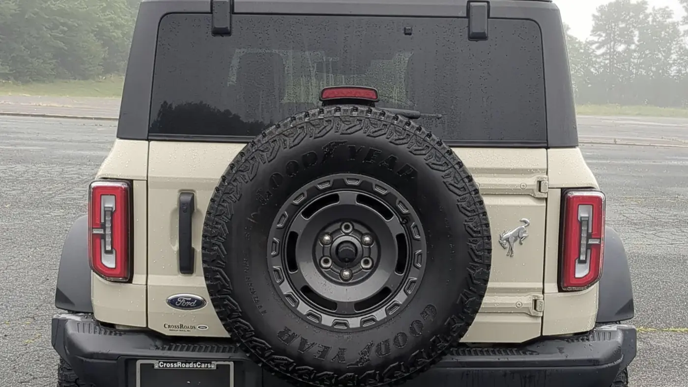 2025 Ford Bronco Badlands