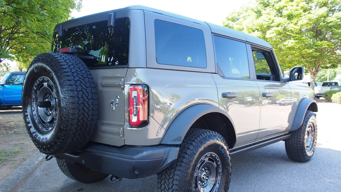2025 Ford Bronco Badlands