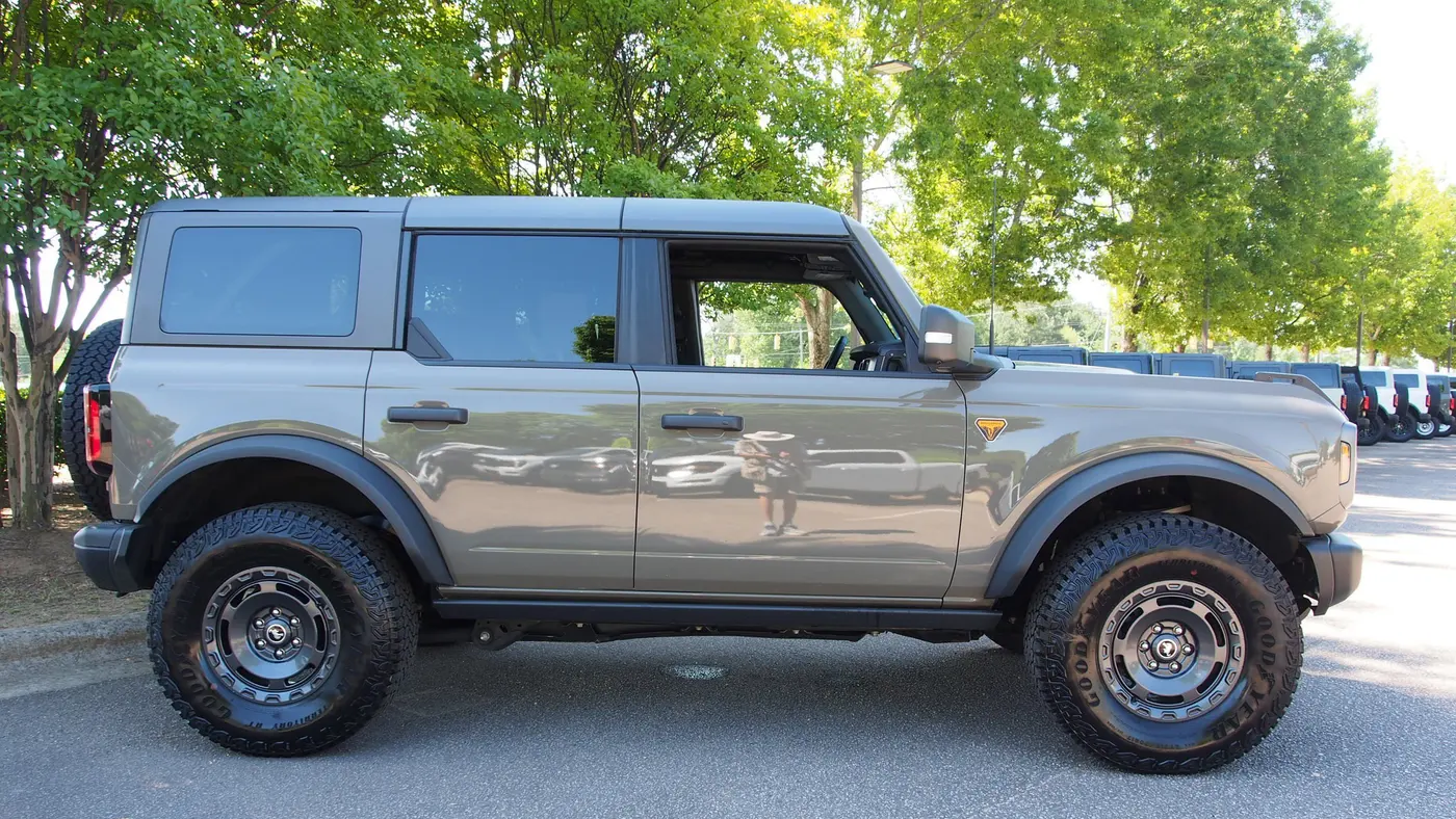 2025 Ford Bronco Badlands