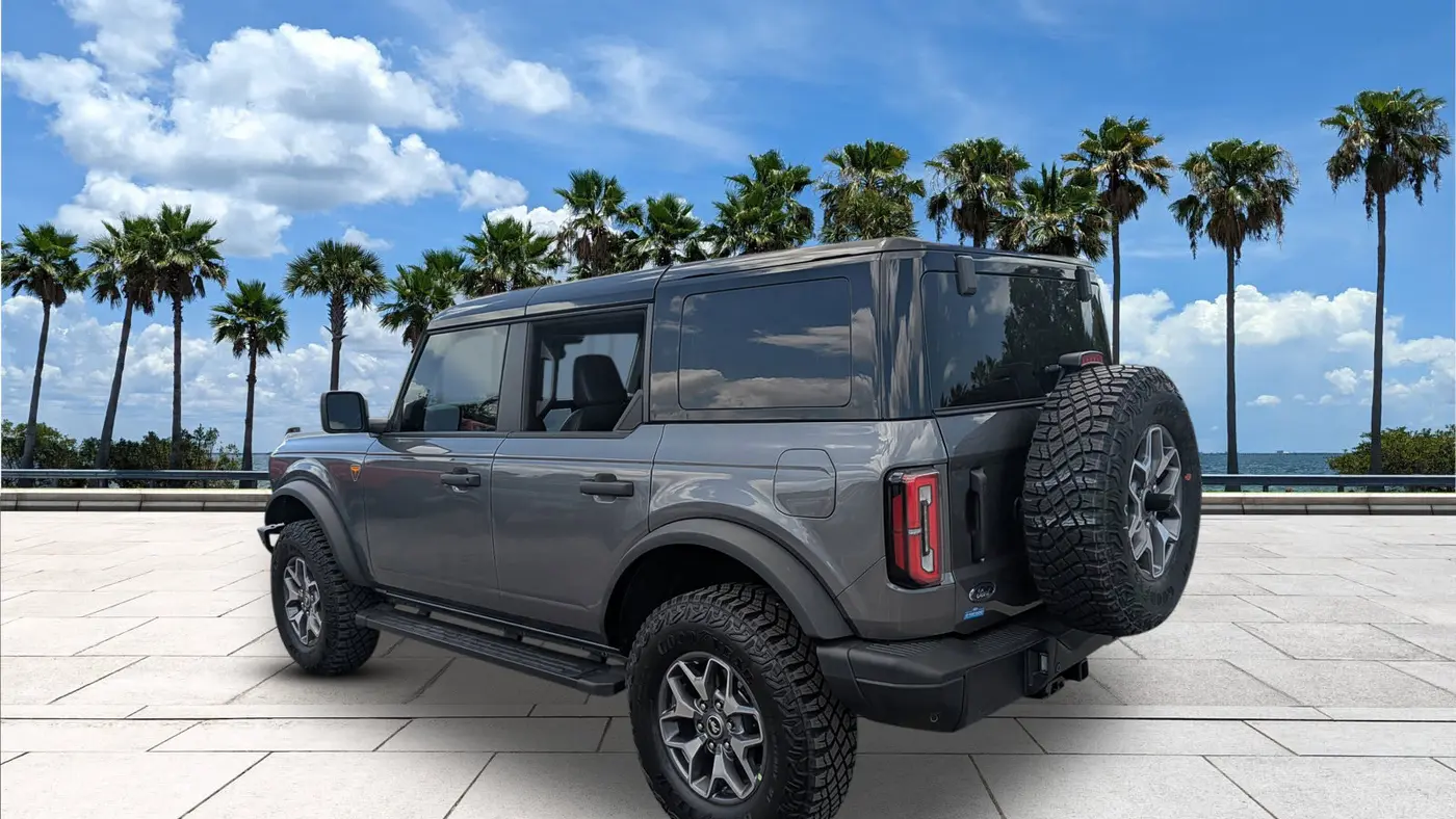2025 Ford Bronco Badlands