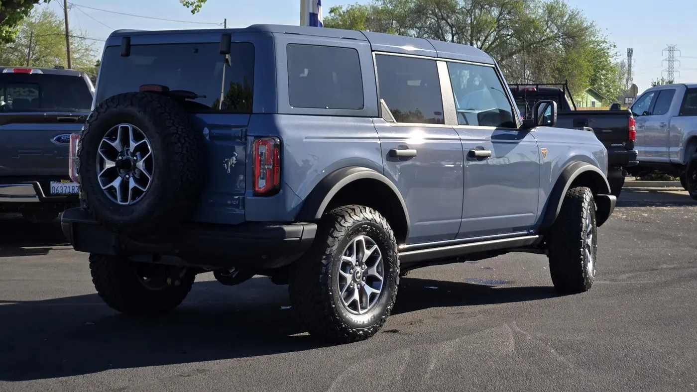 2025 Ford Bronco Badlands