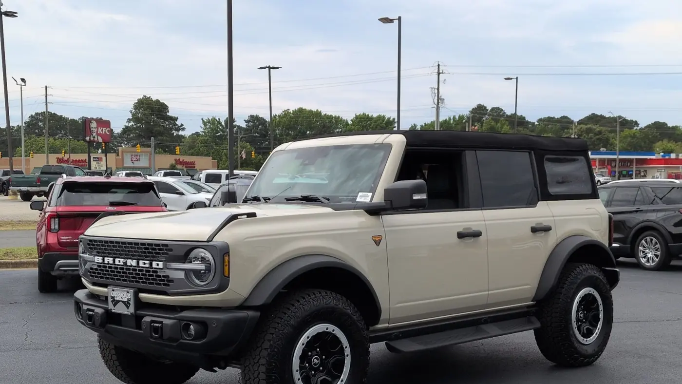 2025 Ford Bronco Badlands