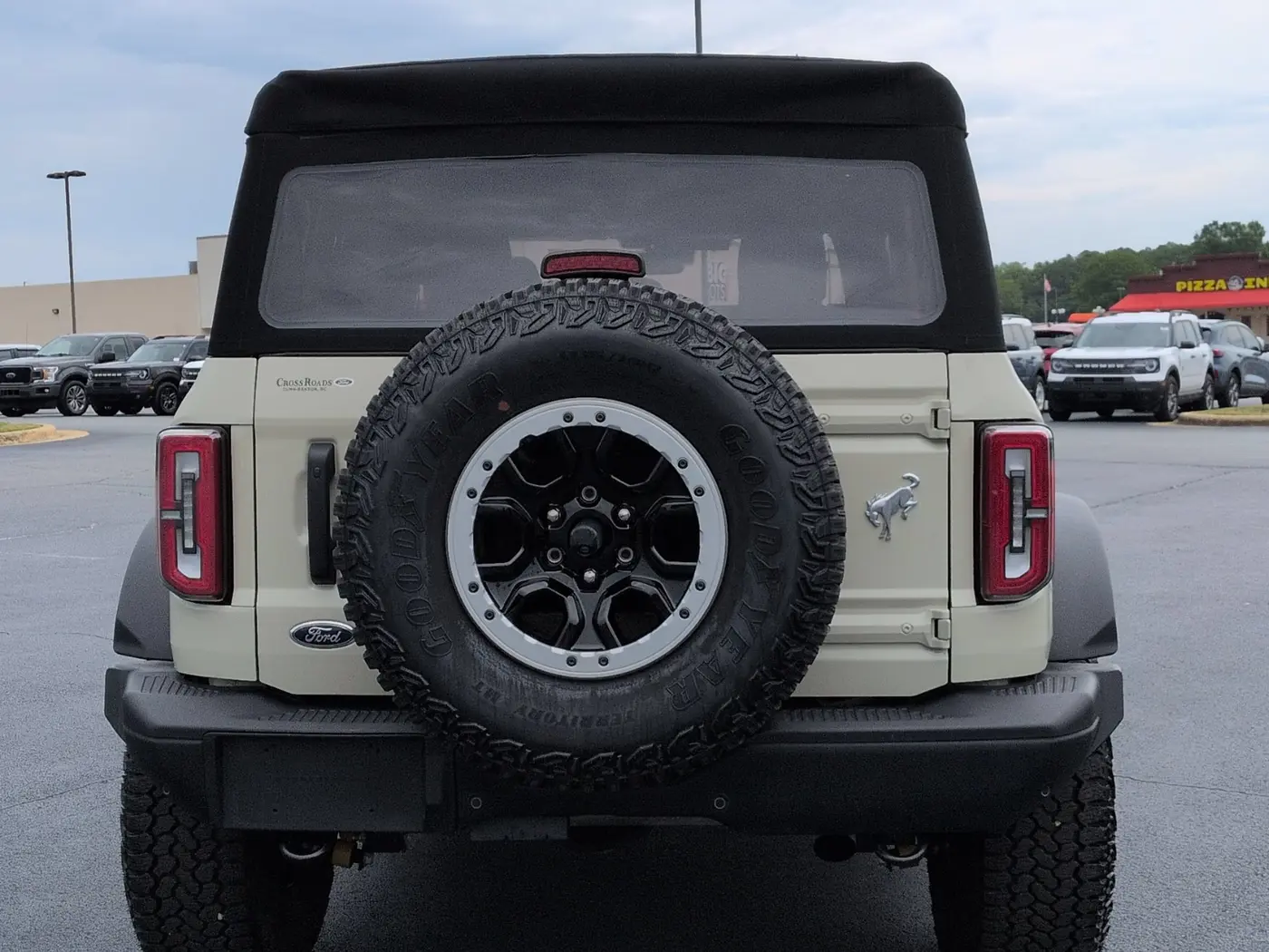 2025 Ford Bronco - $52,995