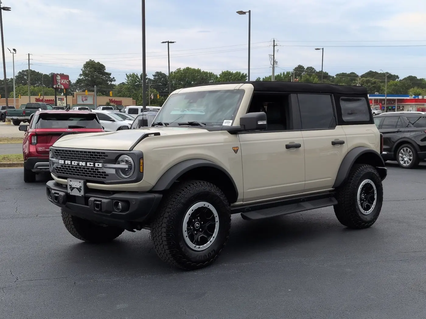 2025 Ford Bronco - $52,995