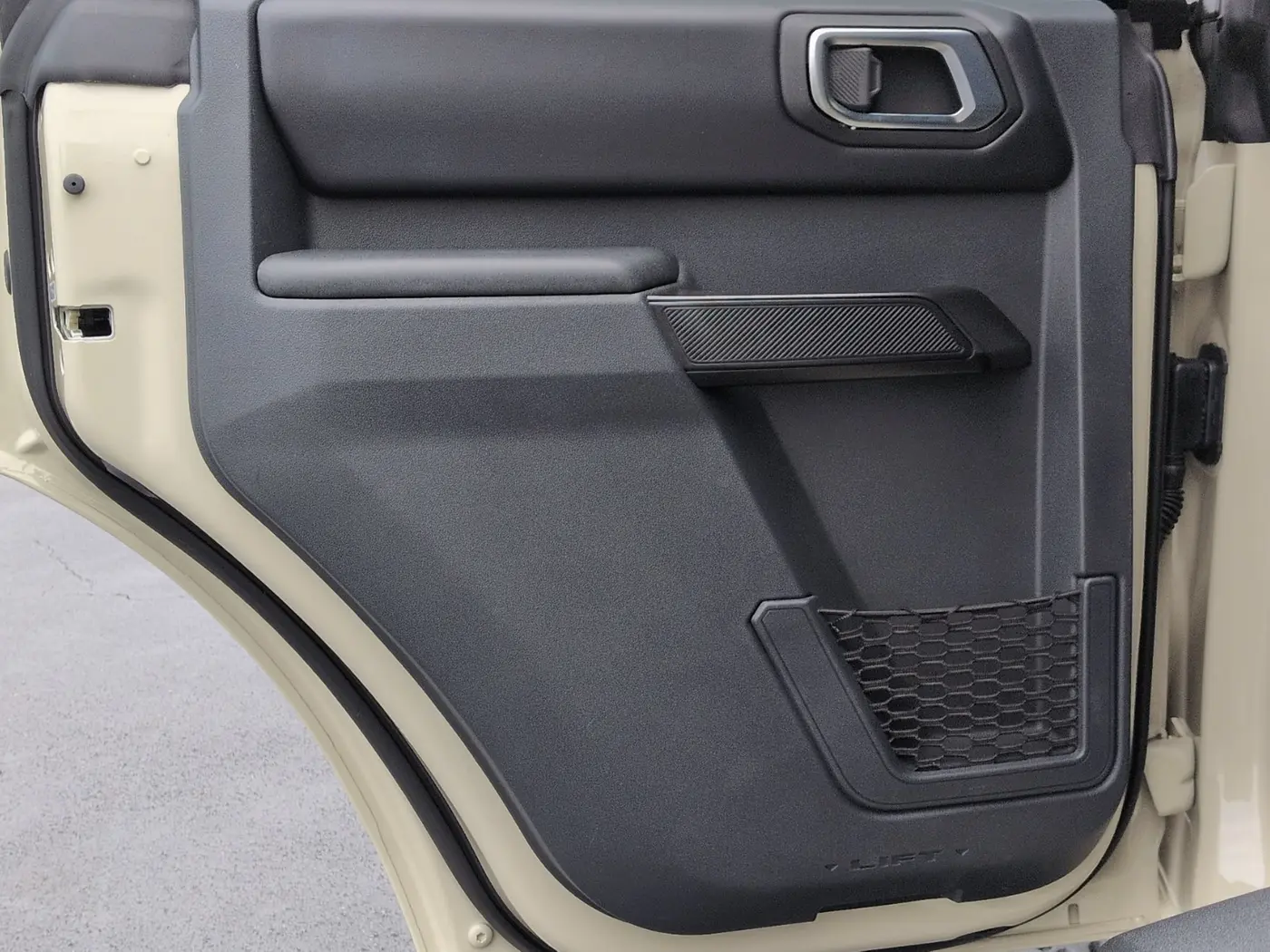 2025 Ford Bronco - $52,995