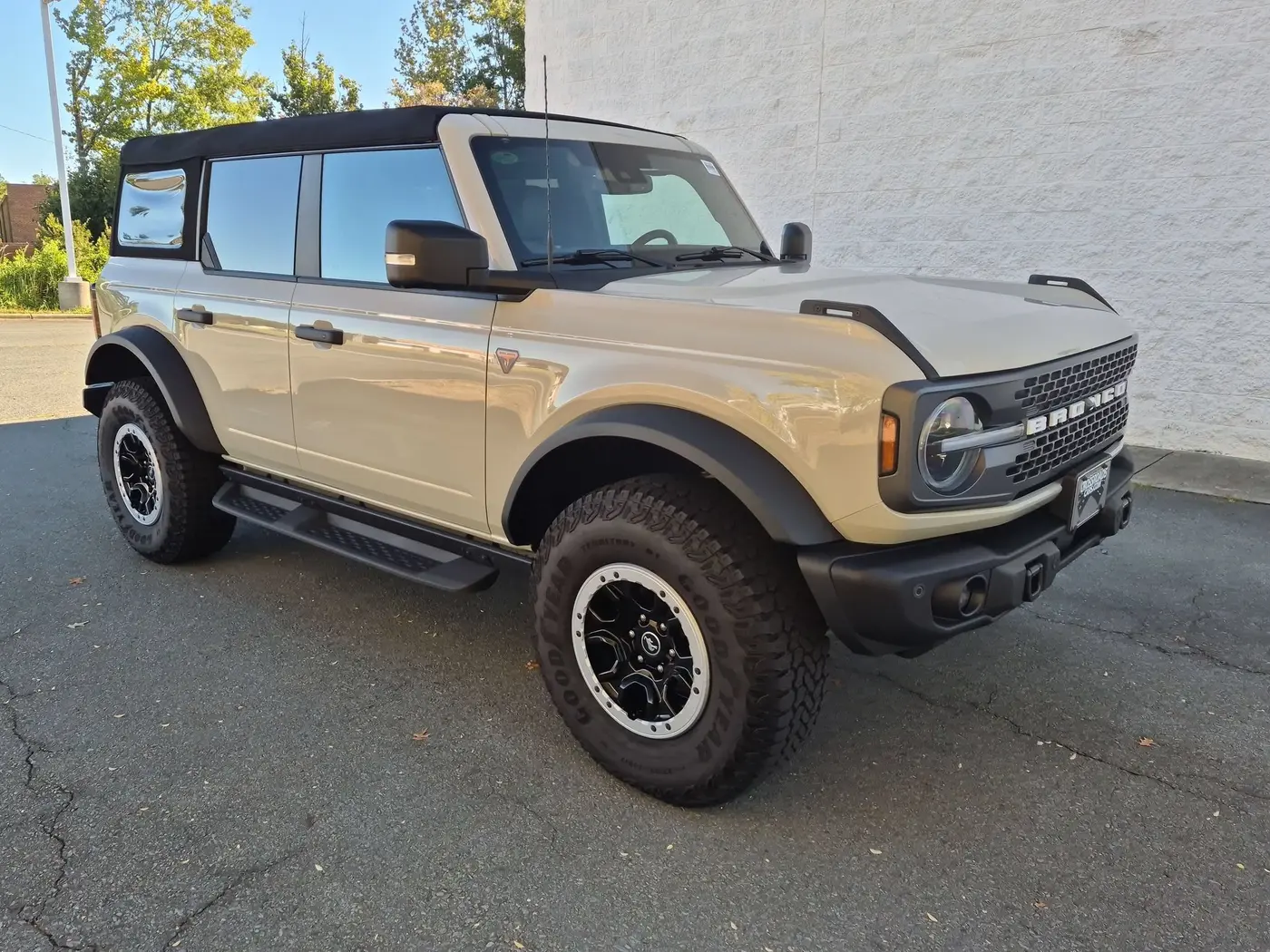 2025 Ford Bronco - $52,995