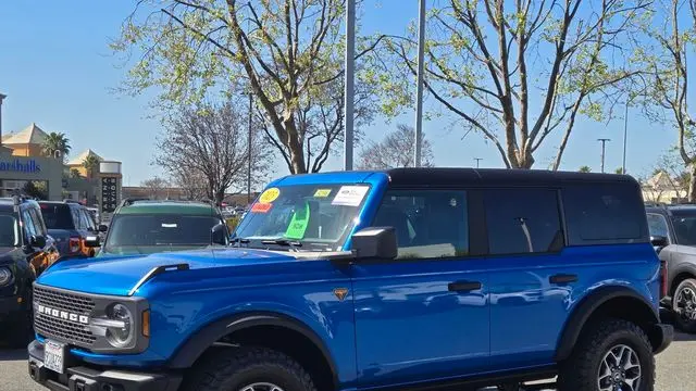 2025 Ford Bronco Badlands