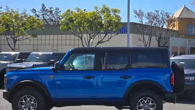 2025 Ford Bronco Badlands